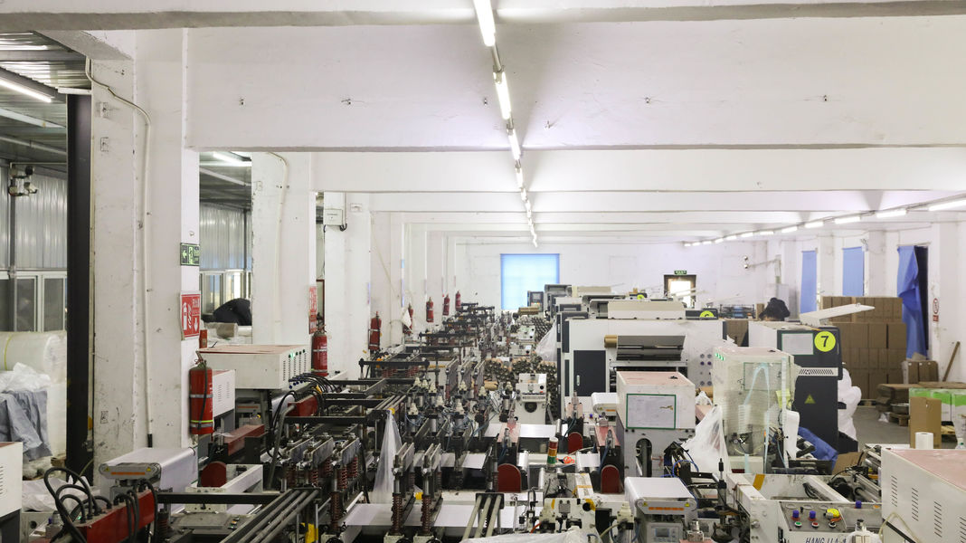Changzhou Kent Plastic Packaging Co., Ltd. manufacturer production line